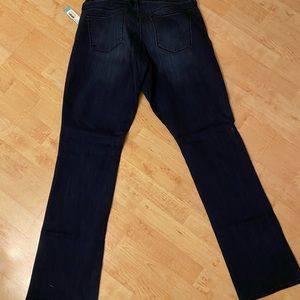 Kit from the Kloth Baby Bootcut 16W NWT